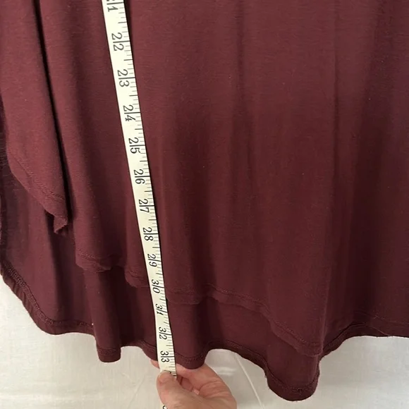 American Eagle burgundy top - Picture 5 of 6